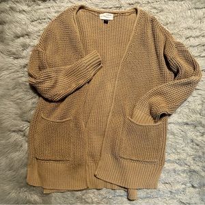 Thick Knit Cardigan in Light Tan/Olive